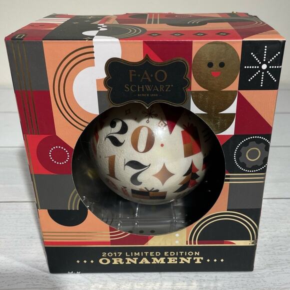 FAO Schwarz 2017 Limited Edition Ornament - Picture 1 of 4